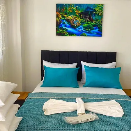 מלון Erikli Golden Glow P Eskiomerler